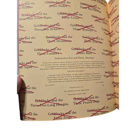 GOLDILOCKS AND THE THREE DINOSAURS Mo Willems Picture Book Parody 9780545946025 - Picture 6 of 7